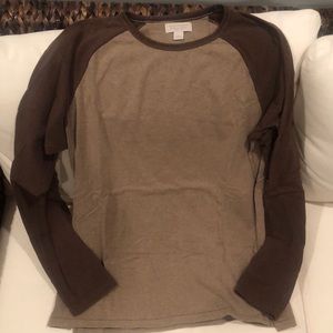 Banana Republic Men’s Long Sleeve T-Shirt- Size Large